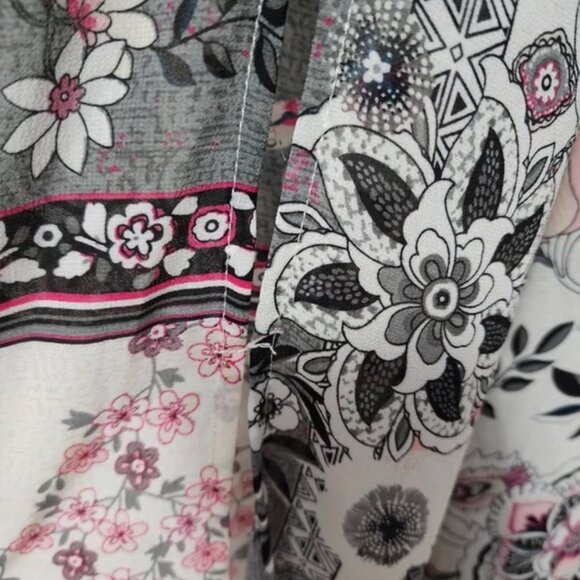 Women's Beautiful Floral Patch Dress with Sheer Split Sleeves and Smocked Wrists - Picture 3 of 16